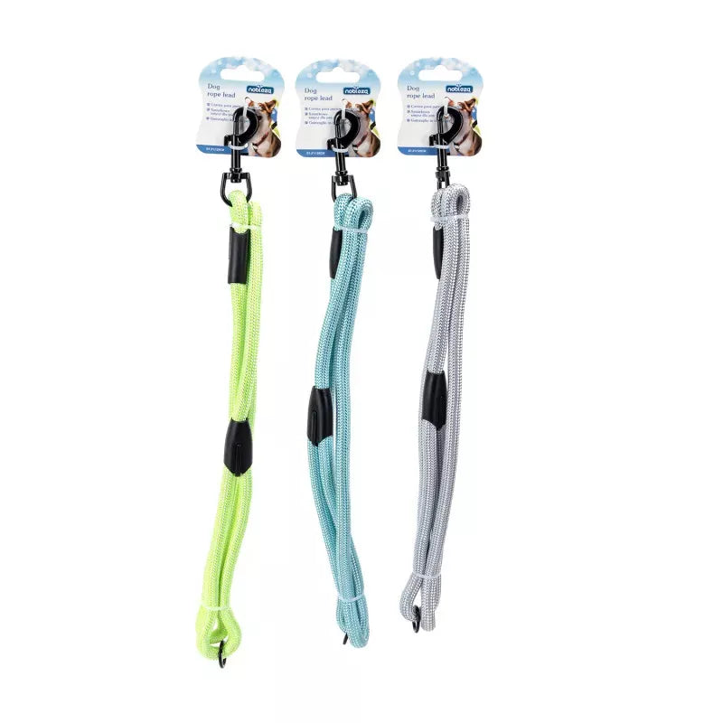 Povodac sa ojačanom ručkom za udobno držanje tokom šetnje