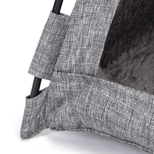 Sklopiva kućica za mačke sa ventilacionim prozorčićem