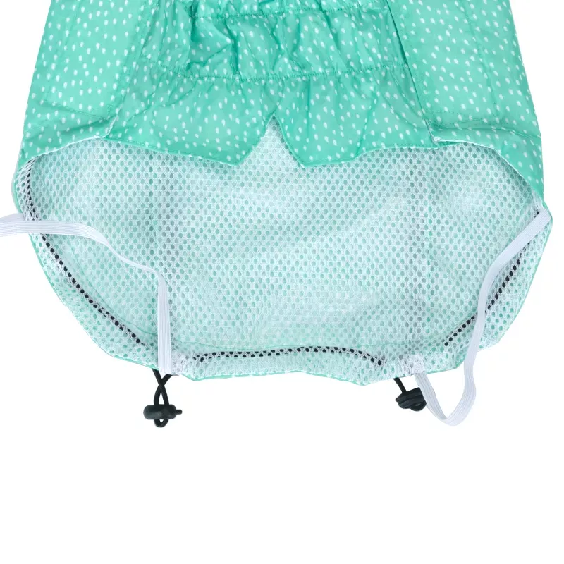 Vodootporna kabanica za pse, prikaz kapuljače i zatvaranja oko stomaka