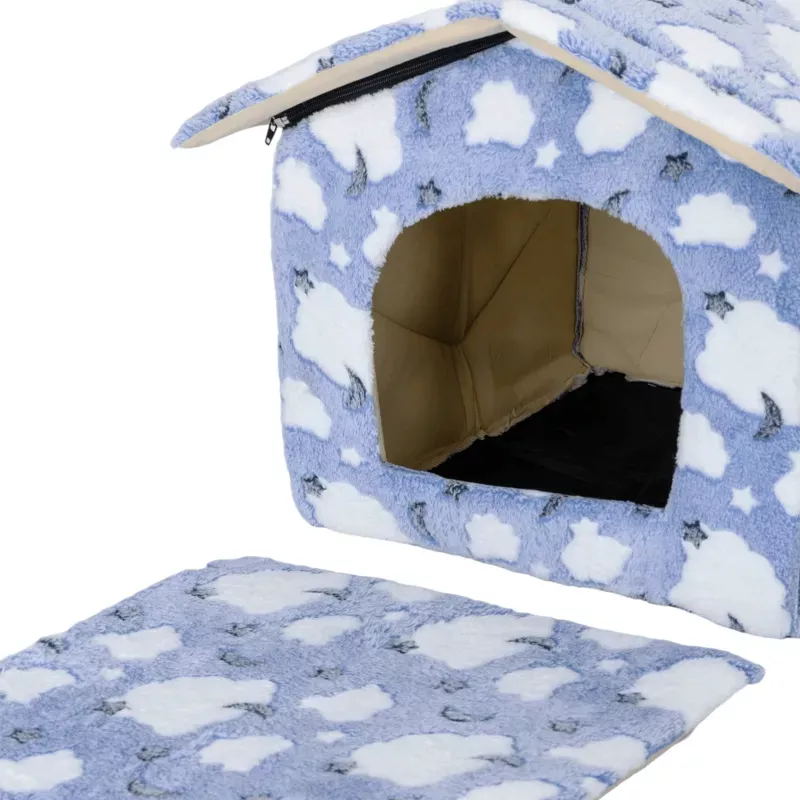 Plava kućica sa oblacima, mekana i topla za odmor